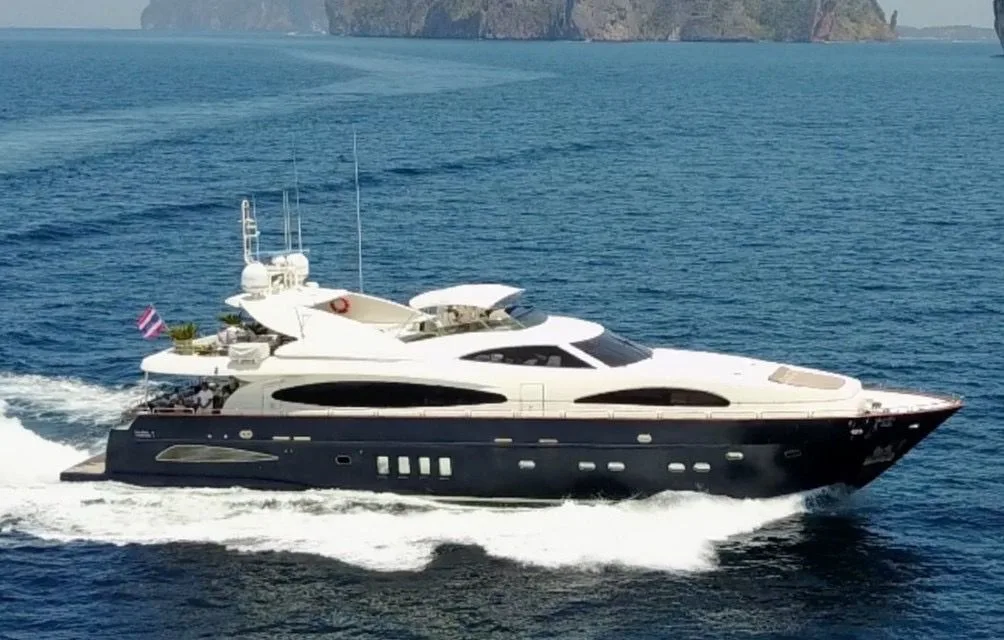 Charter Yacht in Phuket: Astondoa - 104ft Astondoa GLX