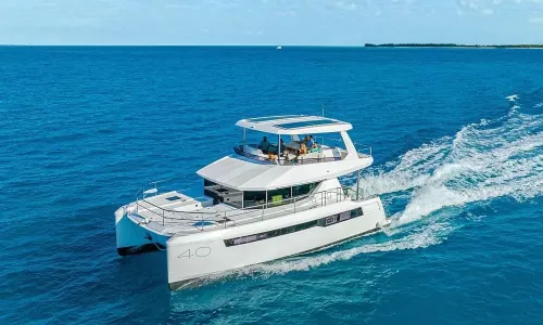 Charter Yacht in Phuket: Shambala - 40ft Leopard