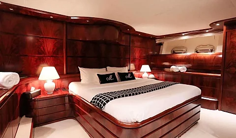  Astondoa | 104ft Astondoa GLX | Charter Yacht in Phuket