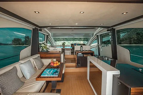  Khai & Naka Island (8h) | Gucci