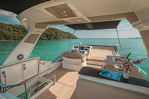  Khai & Naka Island (8h) | Gucci