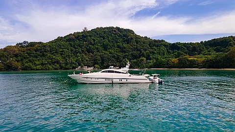 Leopard 90ft in Phuket