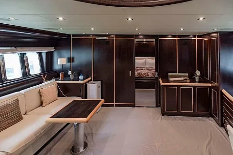 Leopard 90ft in Phuket