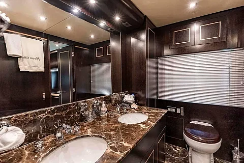 Leopard 90ft in Phuket