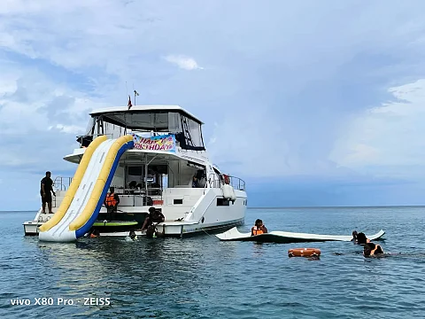  Phi Phi Island (8h) | Yetisan