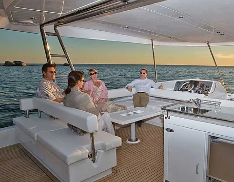  Phi Phi Island (8h) | Yetisan