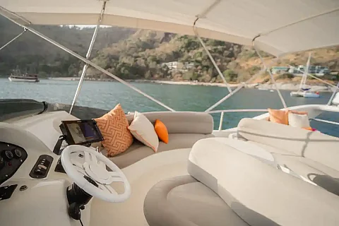  Breeze | 46ft Azimut | Charter Yacht in Phuket