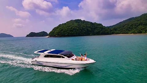  Smiley | 38ft Custom Build | Charter Yacht in Phuket