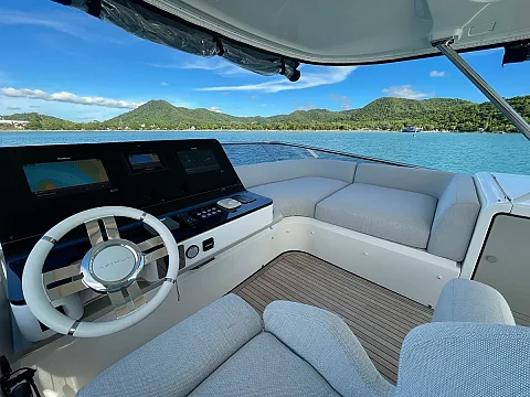  Mary | 60ft Azimut | Charter Yacht in Phuket