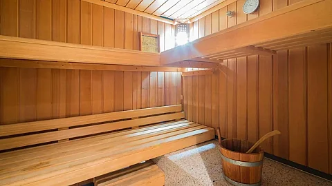  Piano | 112ft Heesen | Phuket