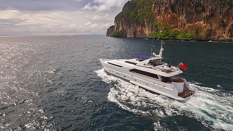  Piano | 112ft Heesen | Phuket