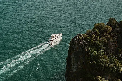  Sweet Lips | 78ft Princess Yacht | Charter Yacht in Phuket