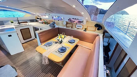  Coral Island (4 hrs) | Moonlight