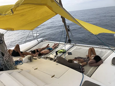  Coral Island (4 hrs) | Moonlight