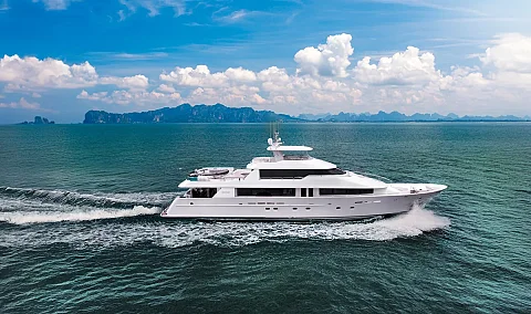 Seabee — 130ft Westport Yachts Superyacht Charter Phuket