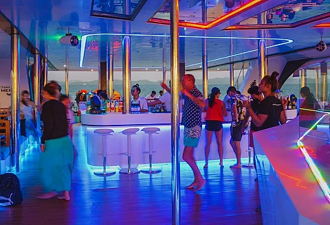  Khai Nok & Khai Nui Island (7h) | Dancing Queen