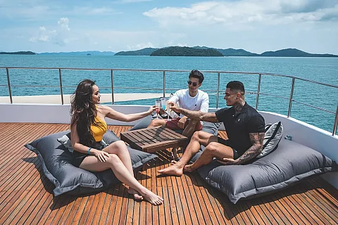  Khai Nok & Khai Nui Island (7h) | Dancing Queen