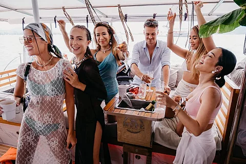  Party-Tour Patong (7h) | Vibe