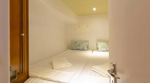  Phi Phi Island (10h) | Power Buddy