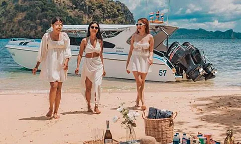 Jules — 40ft Custom Build Private Speedboat Charter Phuket