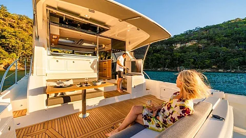  Provence | 58ft Riviera | Charter Yacht in Phuket
