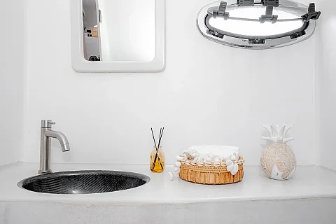  Racha Island (8h) | Black Panther