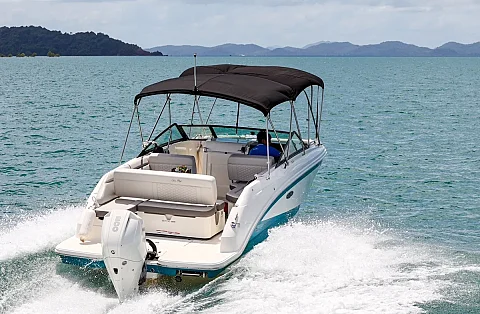  Grand prix | 27ft Sea Ray | Charter Yacht in Phuket