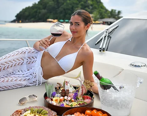  Racha Yai & Coral Island (8小时) | Mona Lisa