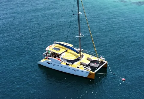  Parrot | 40ft Fountaine Pajot | Charter Yacht in Krabi